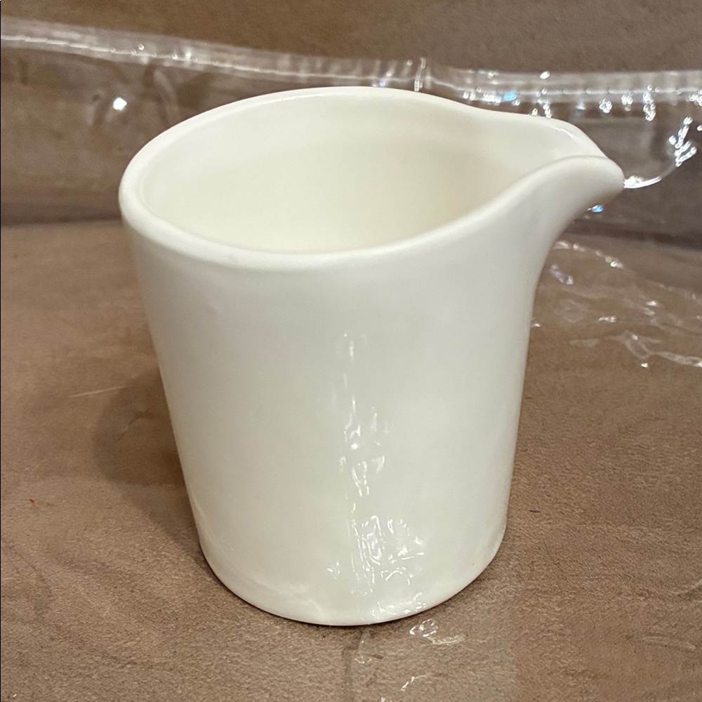 Fortress Fortaluxe White Ceramic Creamer Pitcher
